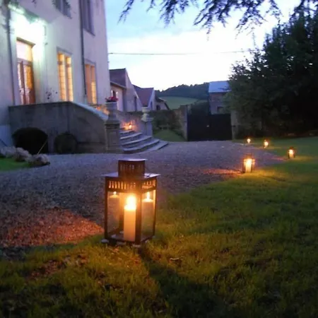 Le Chateau De Morey Belleau