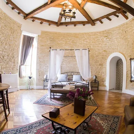 Le Chateau De Morey Belleau