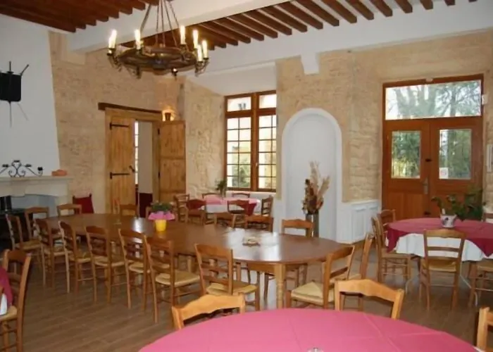 Le Chateau De Morey *