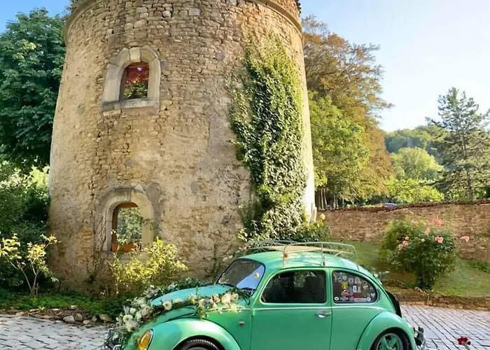 Le Chateau De Morey Belleau